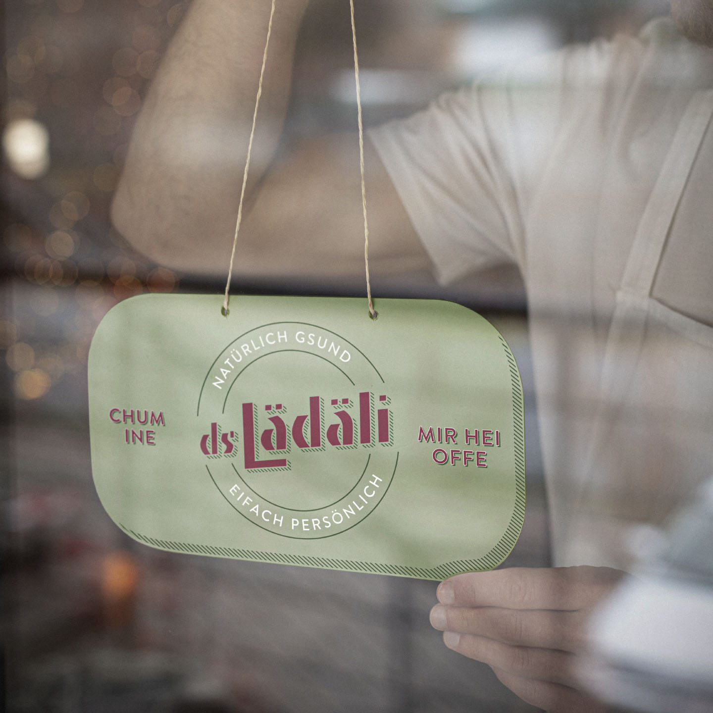 Door sign of ds Lädäli